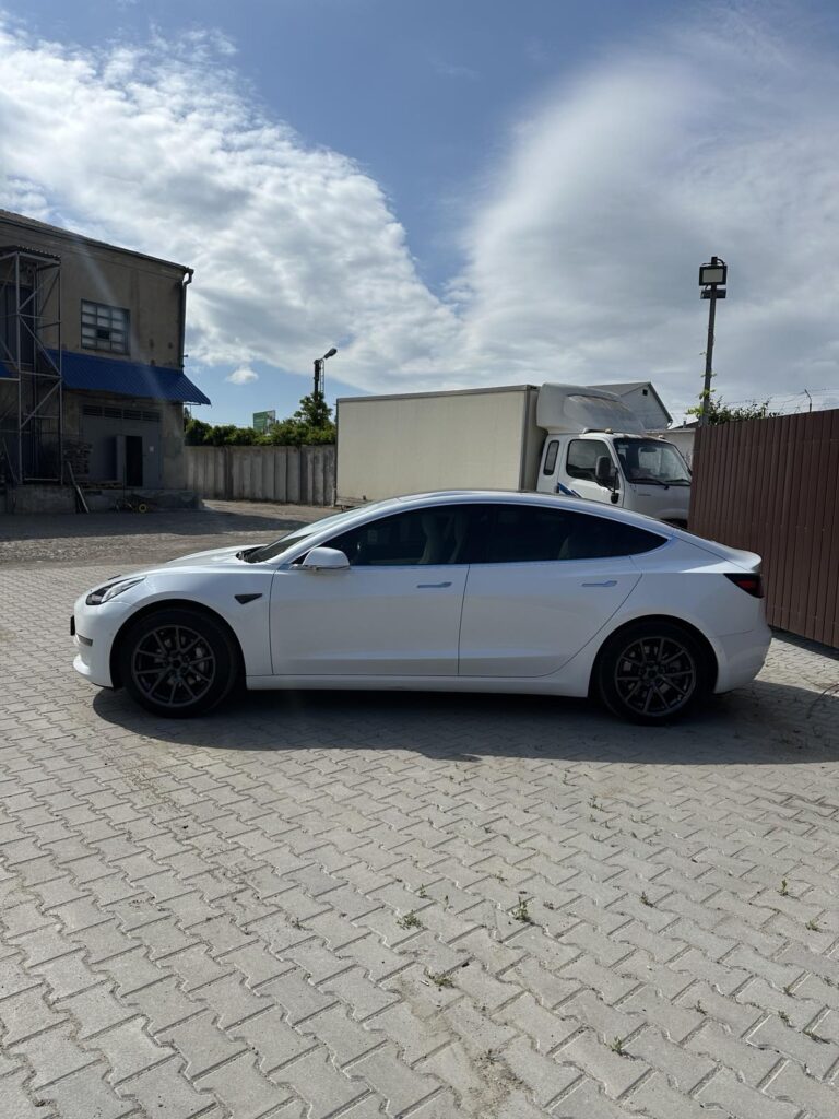 Tesla Свадьба